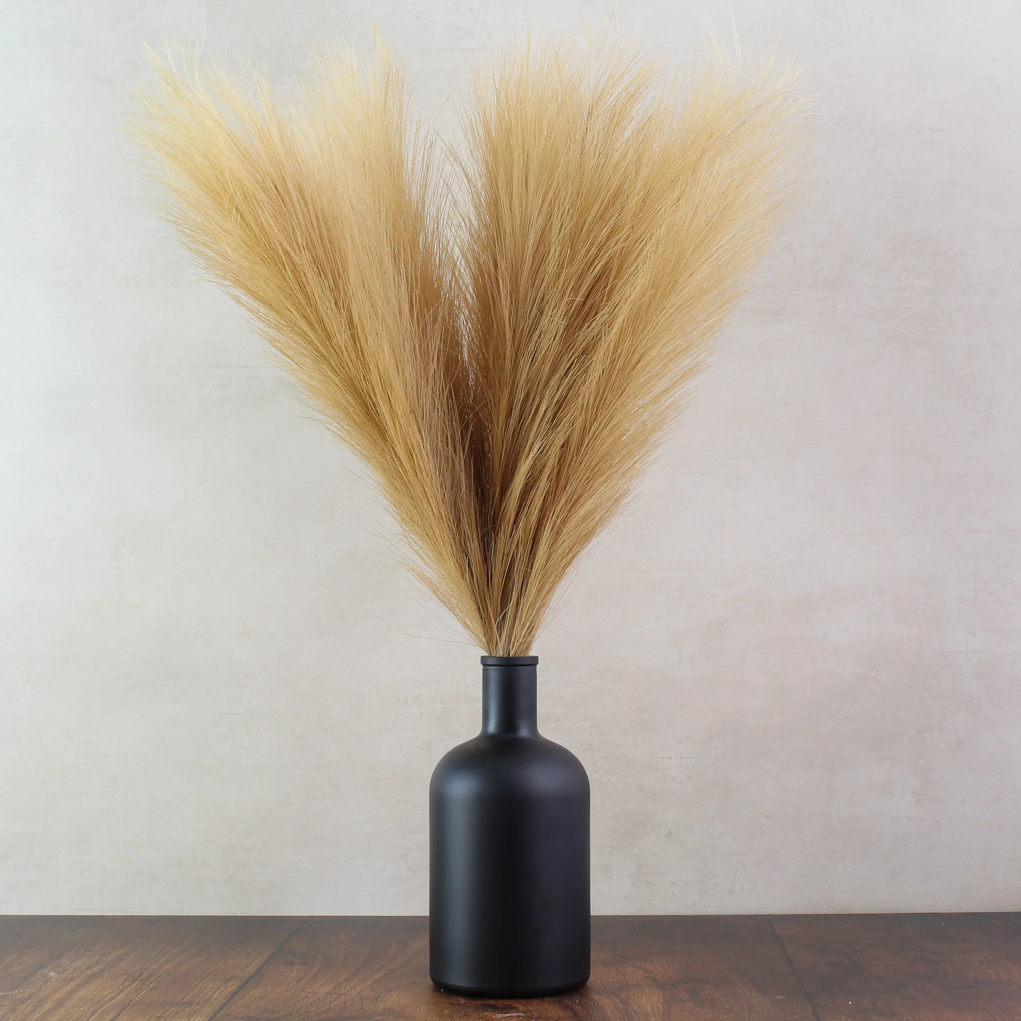 60cm Pampas & Glass Vase - Image 7