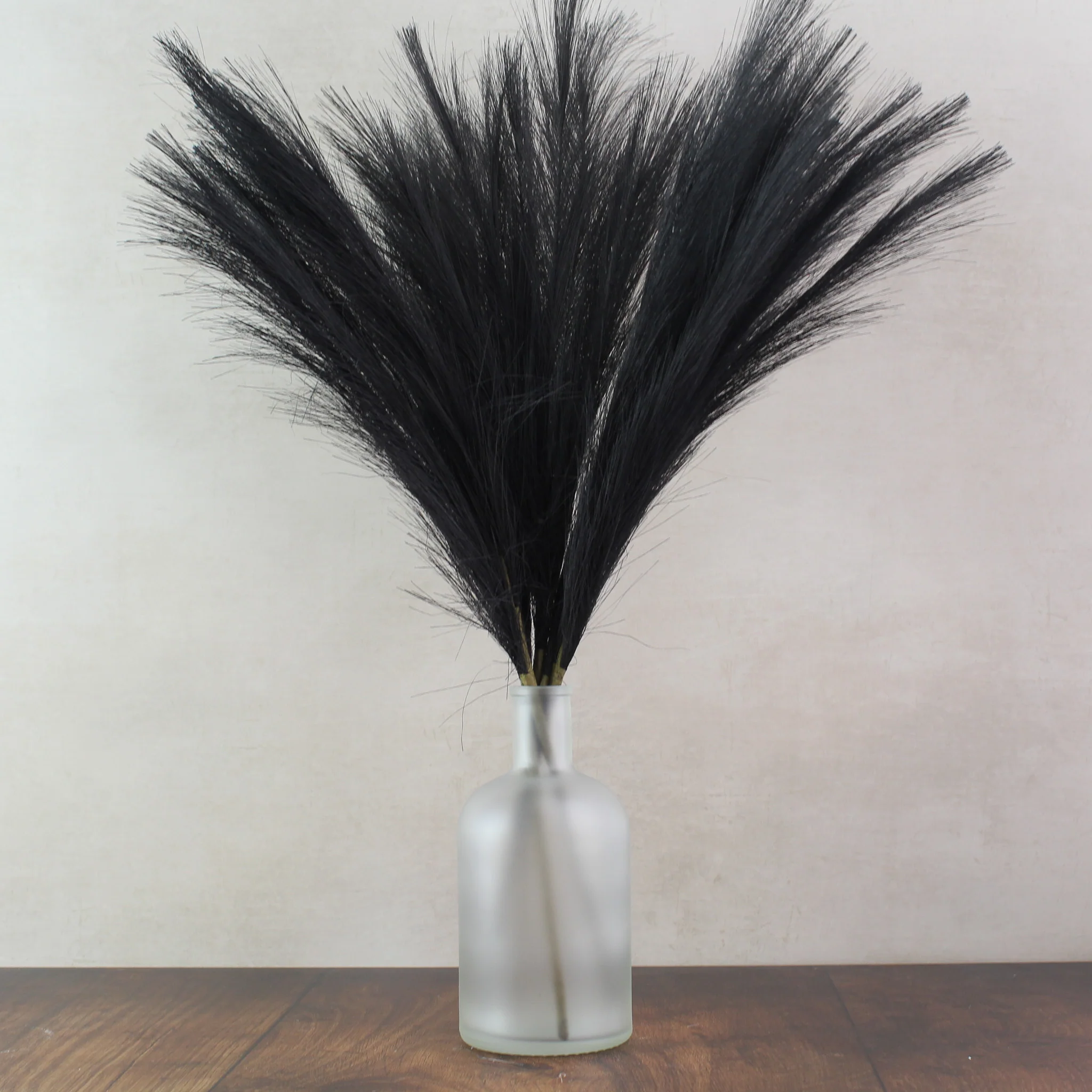 60cm Pampas & Glass Vase - Image 8
