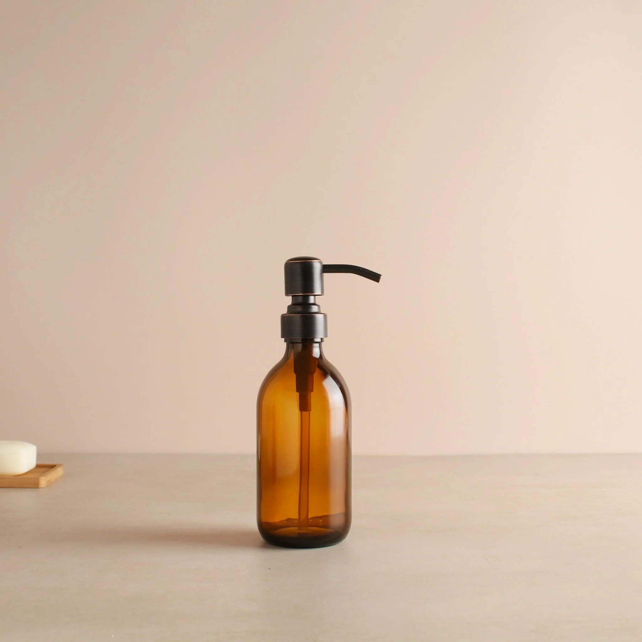 Amber Glass Dispenser Bottle Black/Copper Pump - Image 5