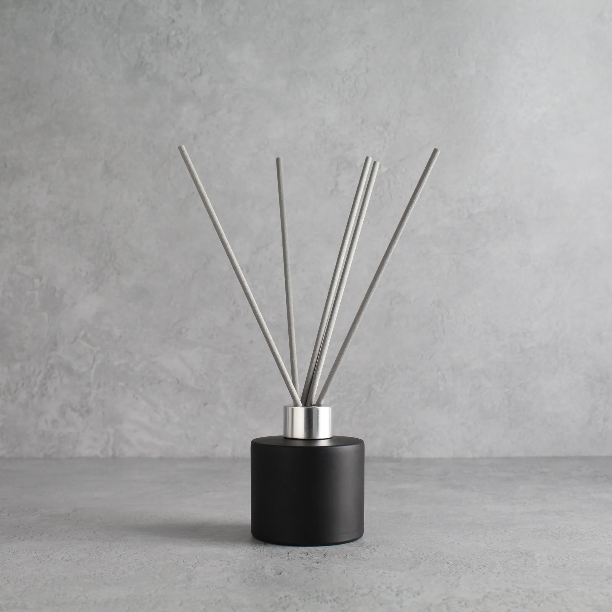 Black Reed Diffuser - Image 7
