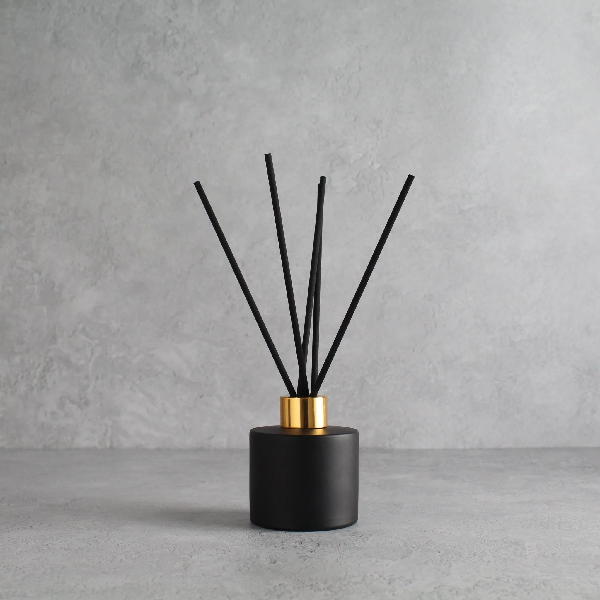 Black Reed Diffuser - Image 8