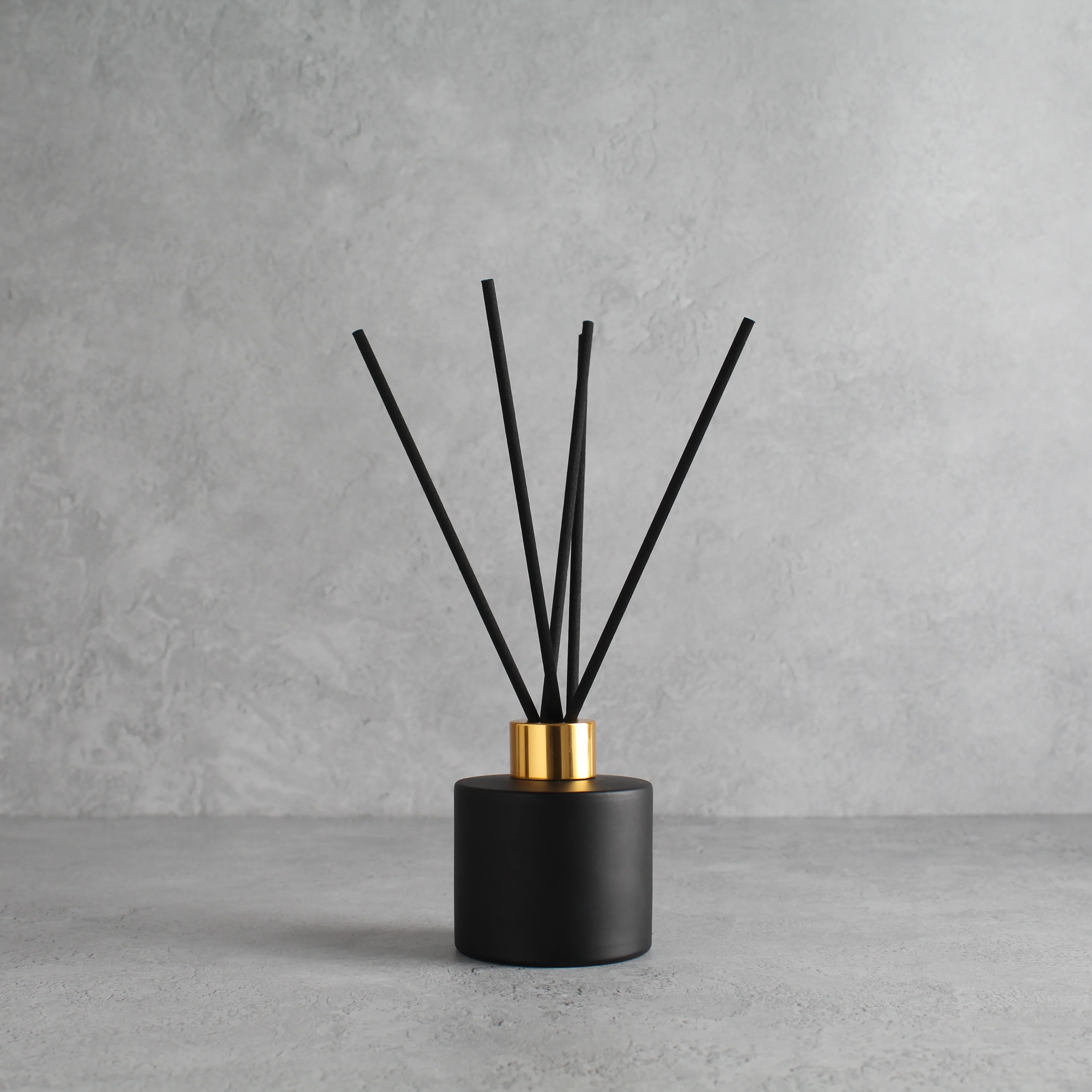 Black Reed Diffuser - Wholesale - Image 3
