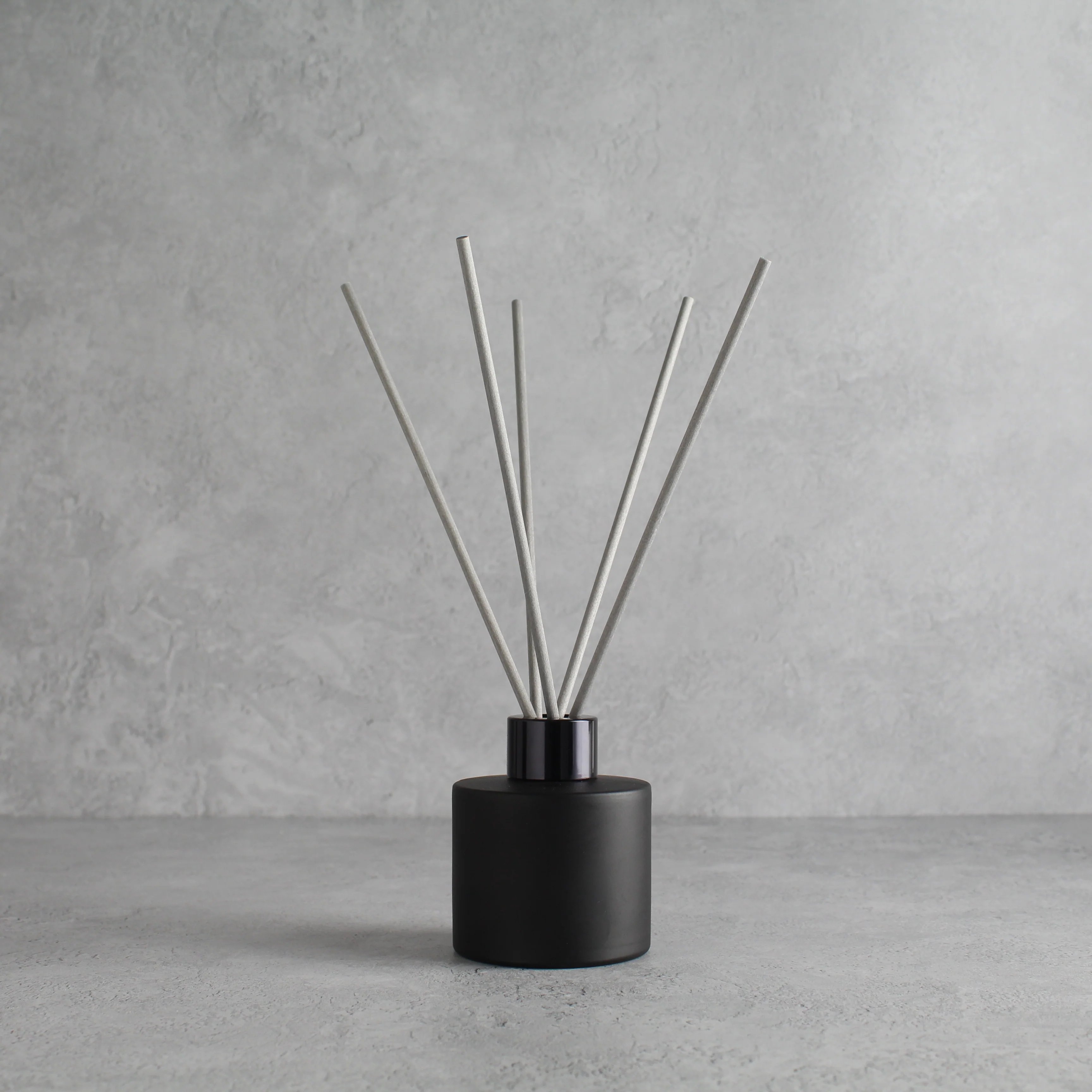 Black Reed Diffuser - Wholesale - Image 4