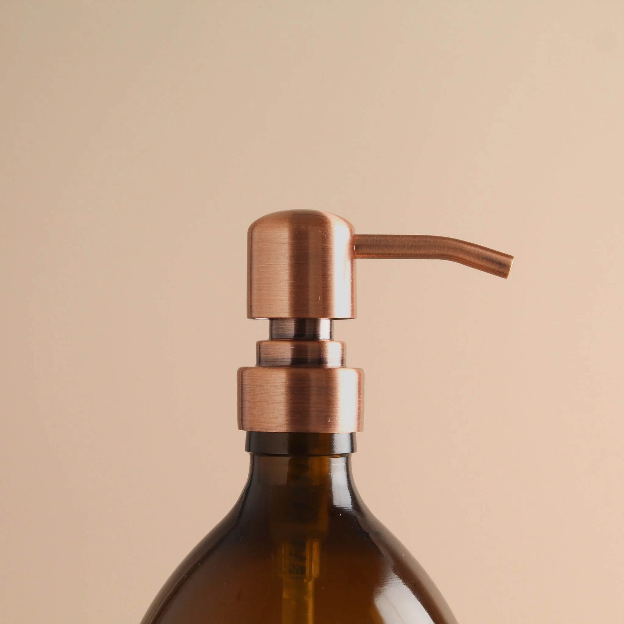 Body Wash, Shampoo & Conditioner Amber Plastic Set - Image 9