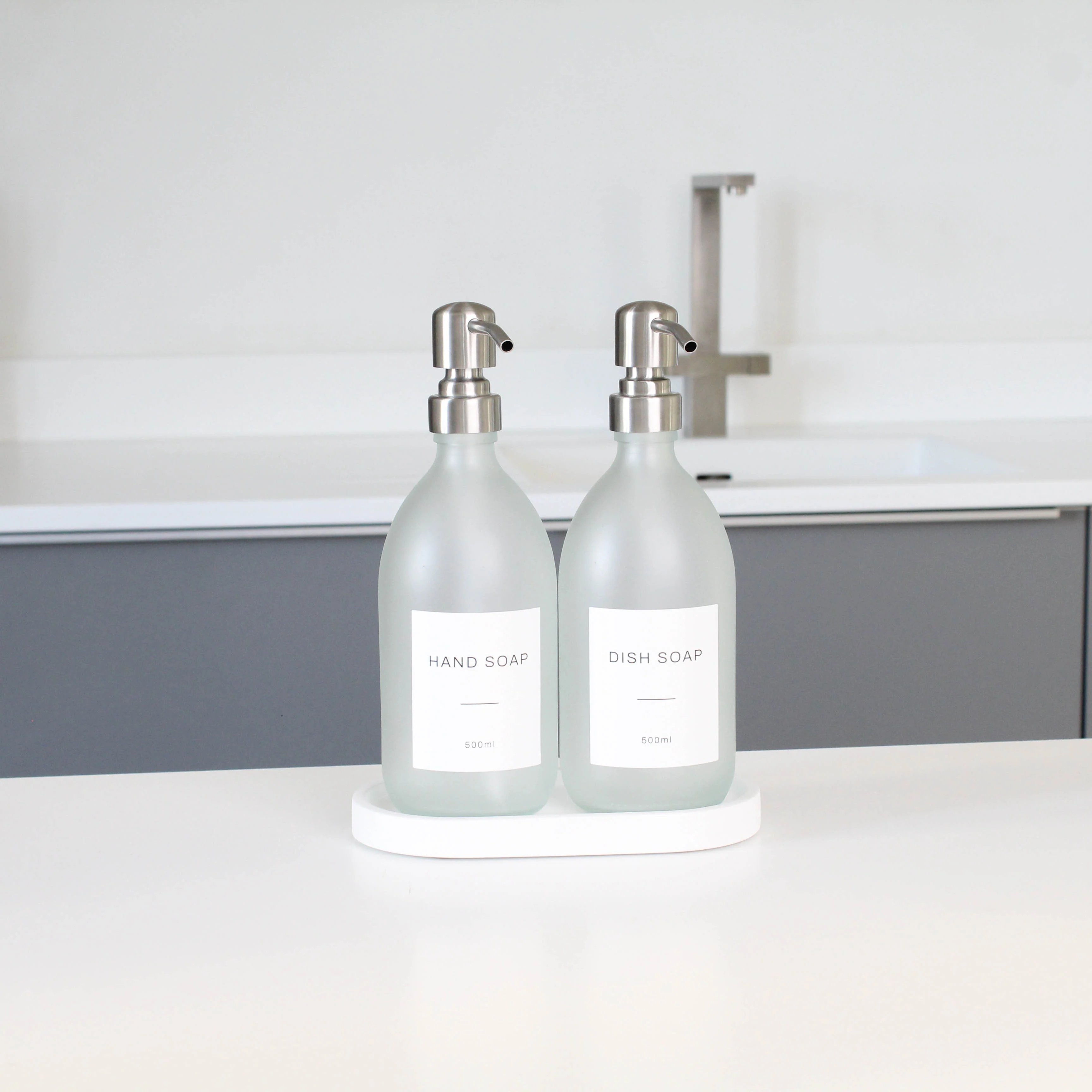White Tray & Frosted White Dispenser Double Set - Image 4