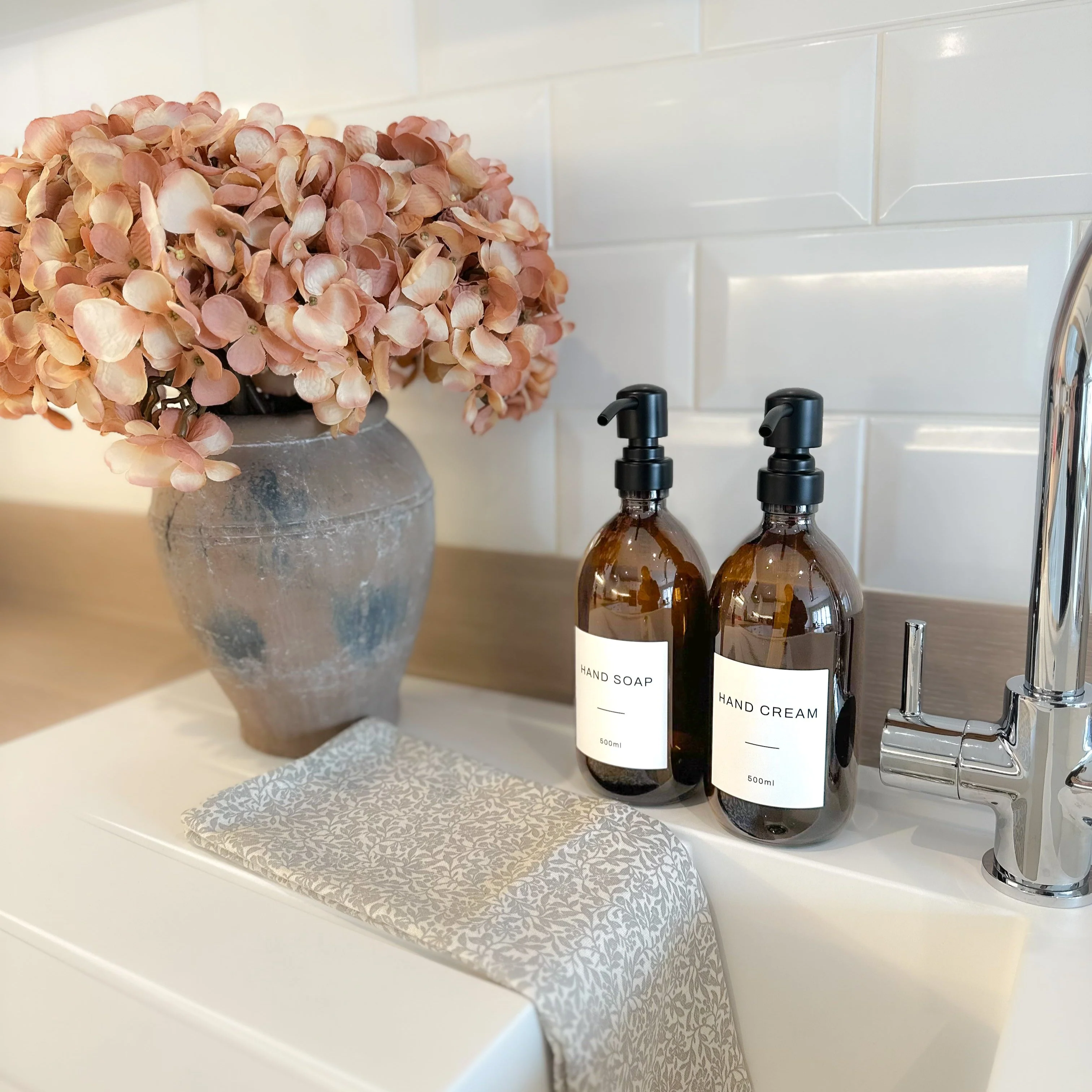 Hand Soap & Hand Cream Amber Glass Set - Image 5