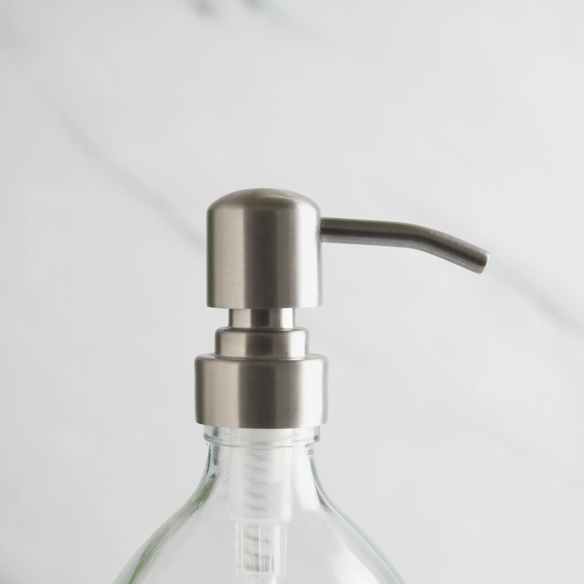 Hand Soap & Hand Cream Clear Plastic Set - Image 4
