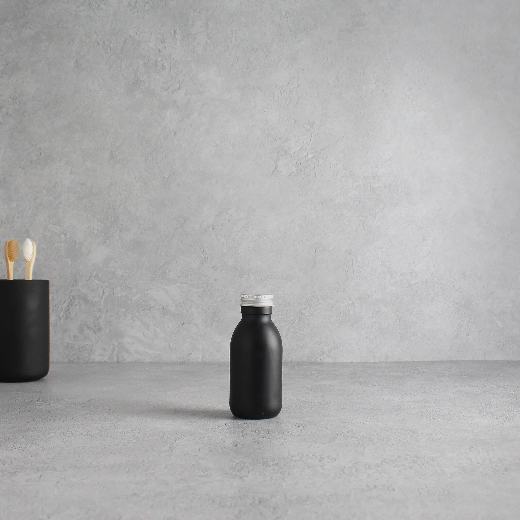 Matte Black Glass Bottle With Screw Cap - Image 6