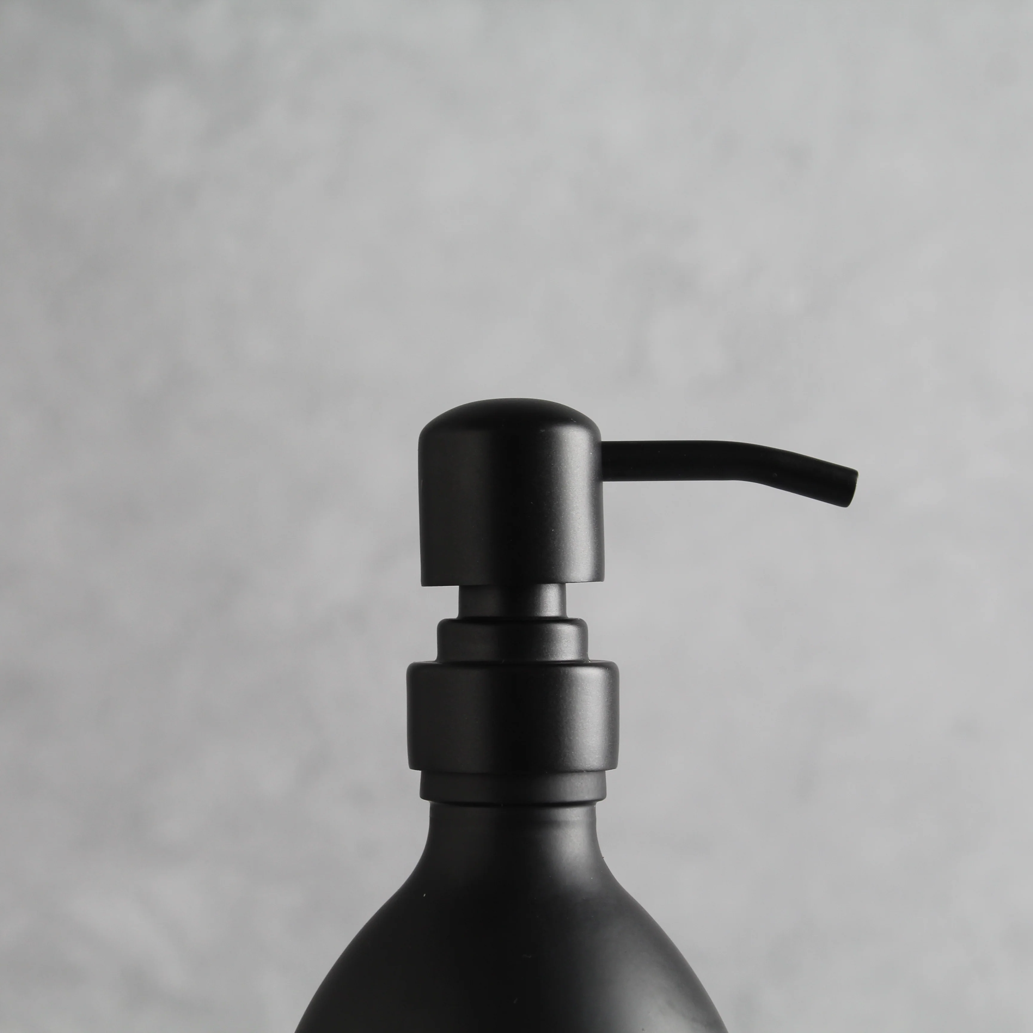 Black Tray & Matte Black Dispenser Double Set - Image 16
