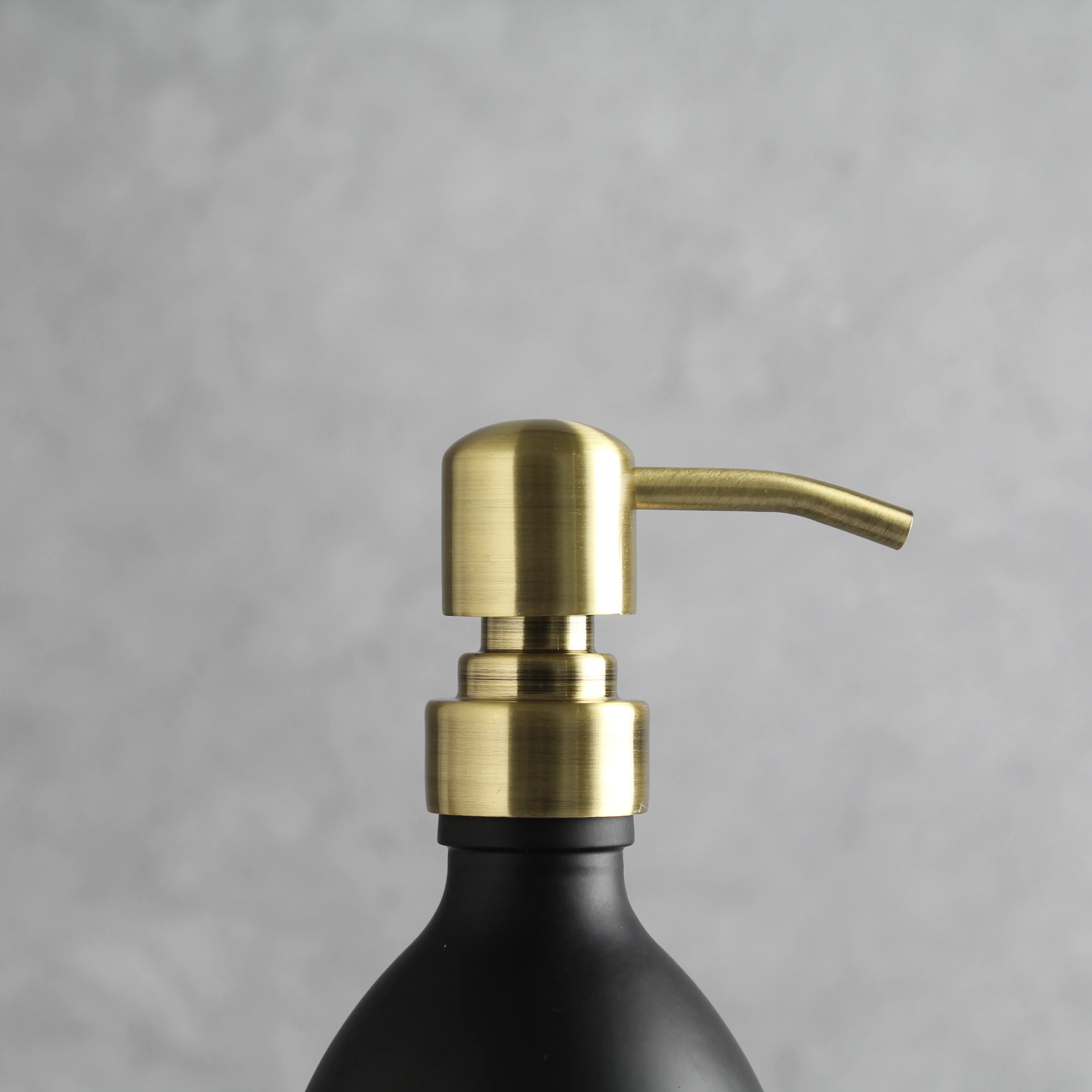 Black Tray & Matte Black Dispenser Double Set - Image 17