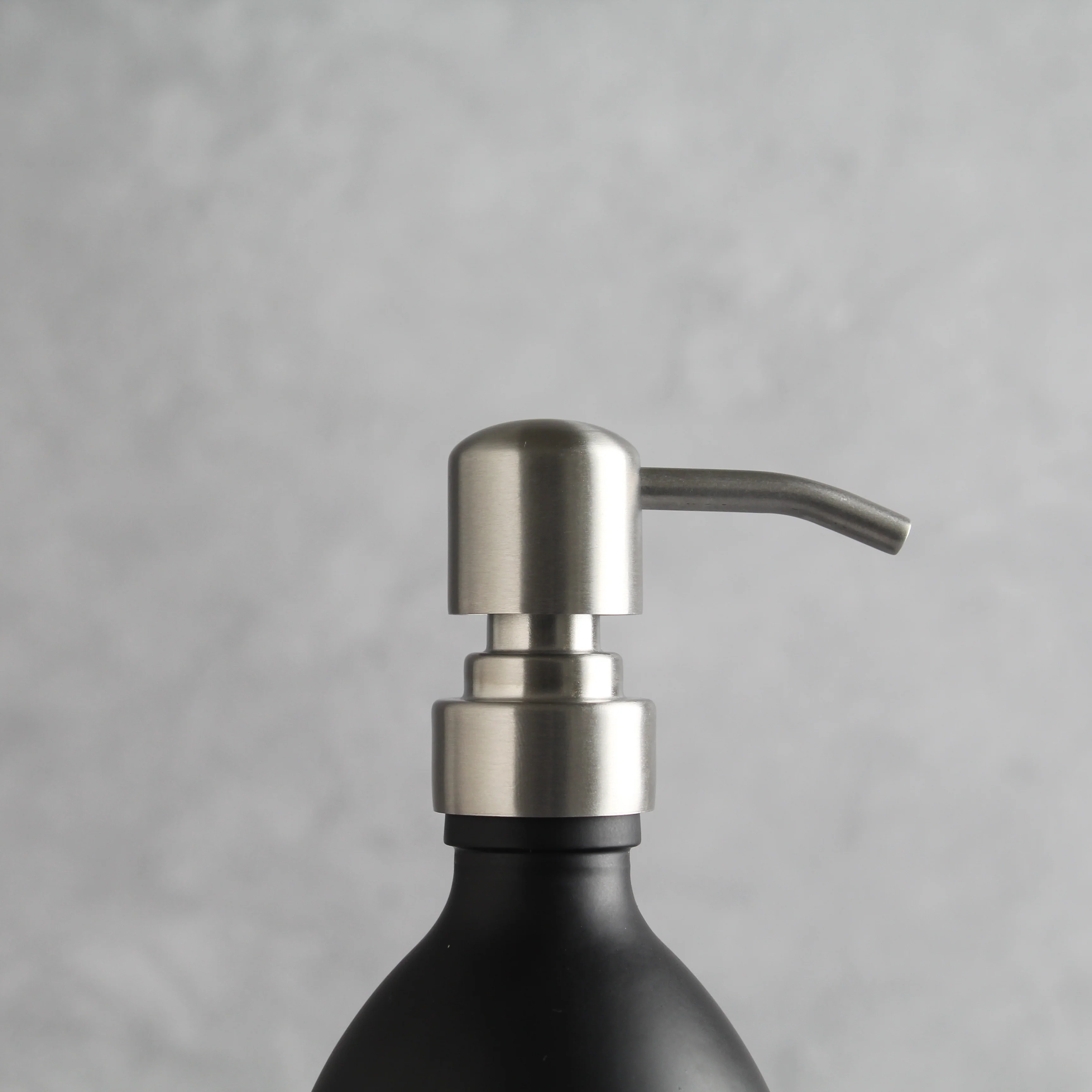 Black Tray & Matte Black Dispenser Double Set - Image 18
