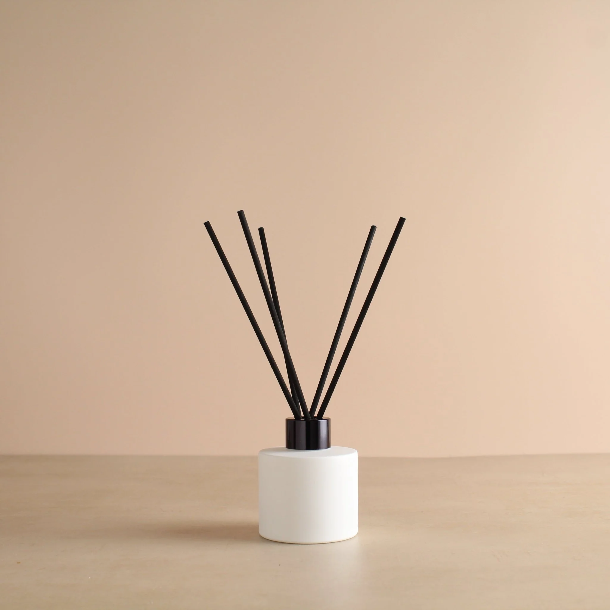 White Reed Diffuser - Image 6