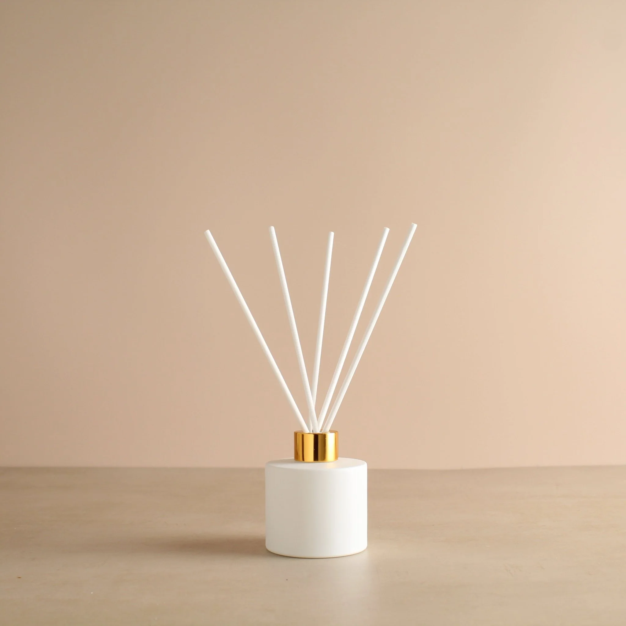 White Reed Diffuser - Image 7