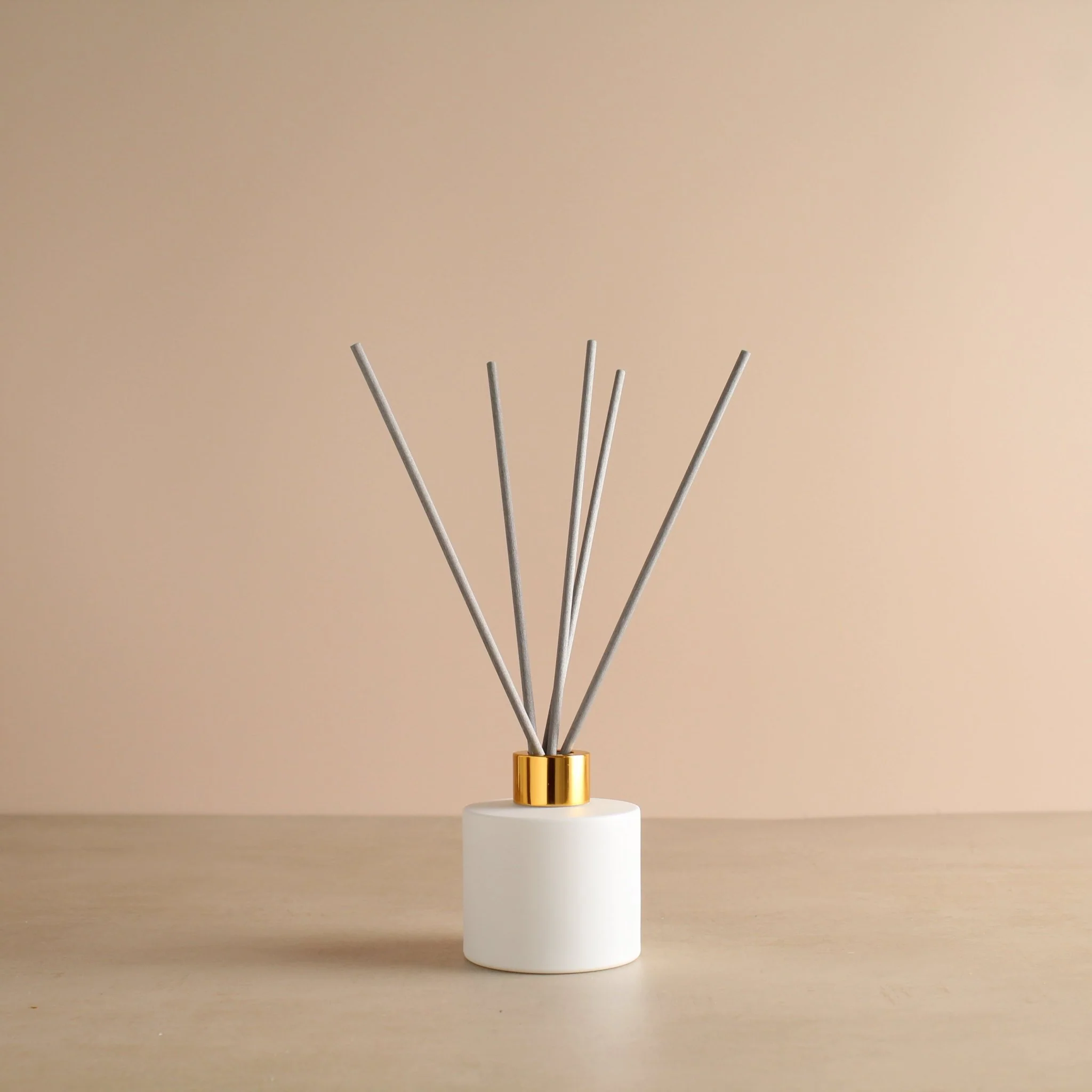White Reed Diffuser - Image 8