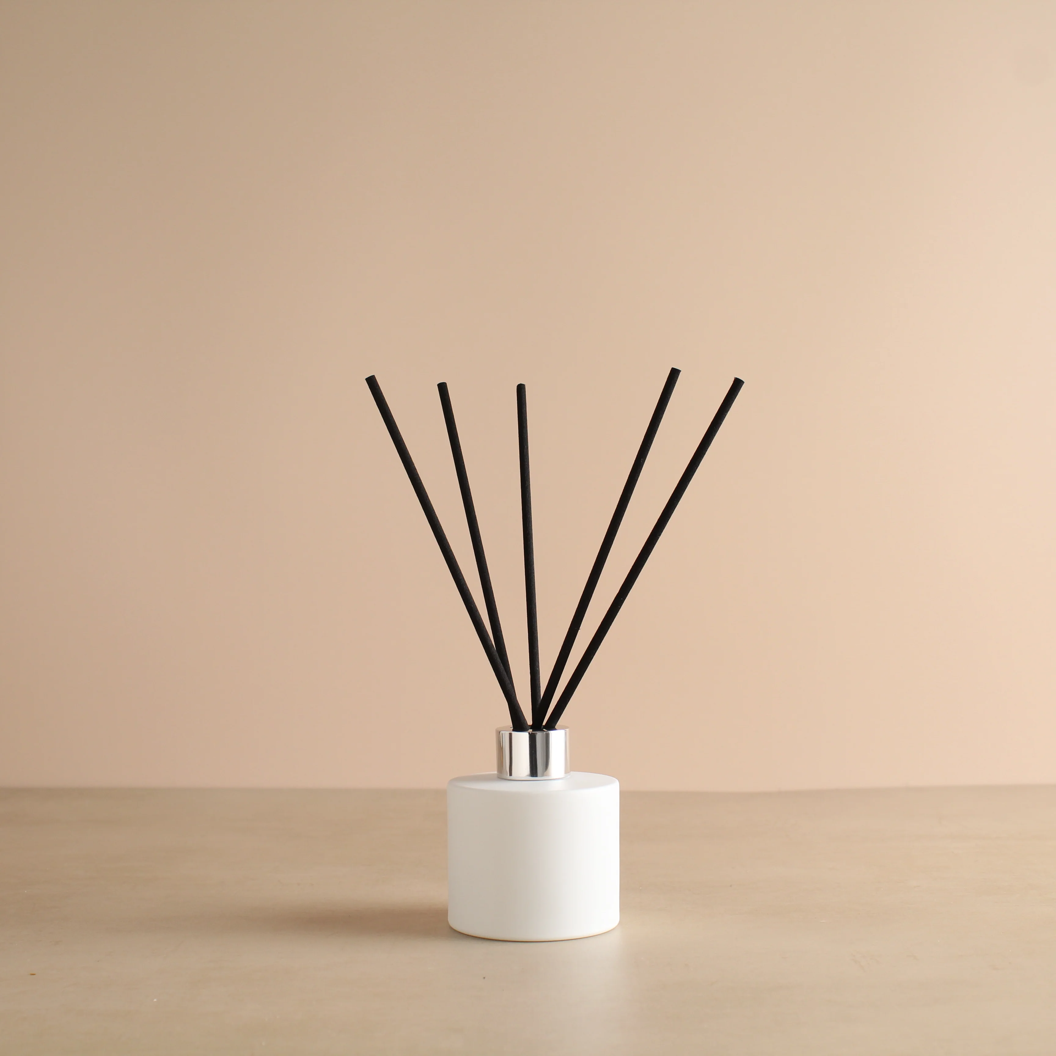 White Reed Diffuser - Wholesale - Image 2