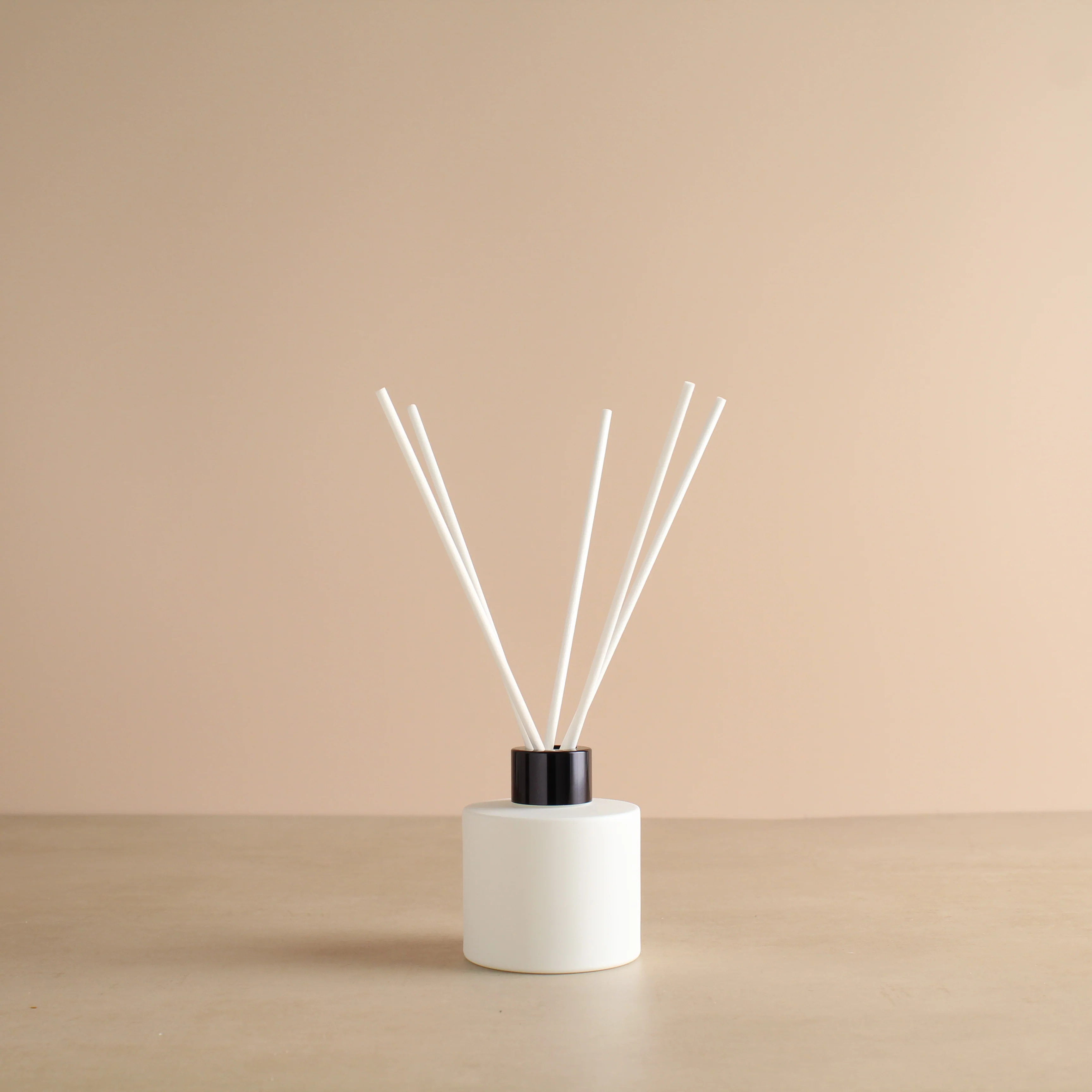 White Reed Diffuser - Wholesale - Image 6