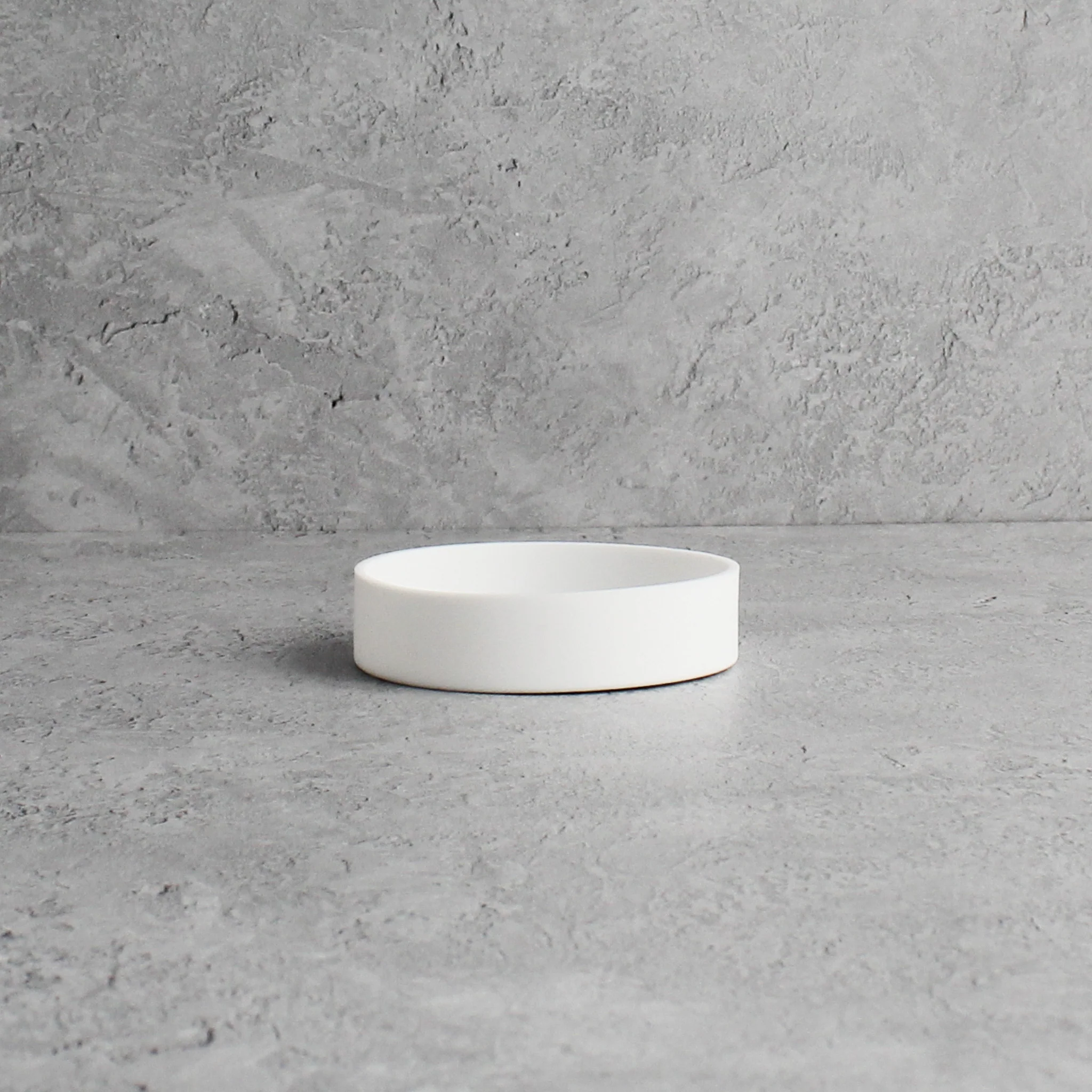 White Silicone Grips For Glass Bottles - Wholesale - Image 2