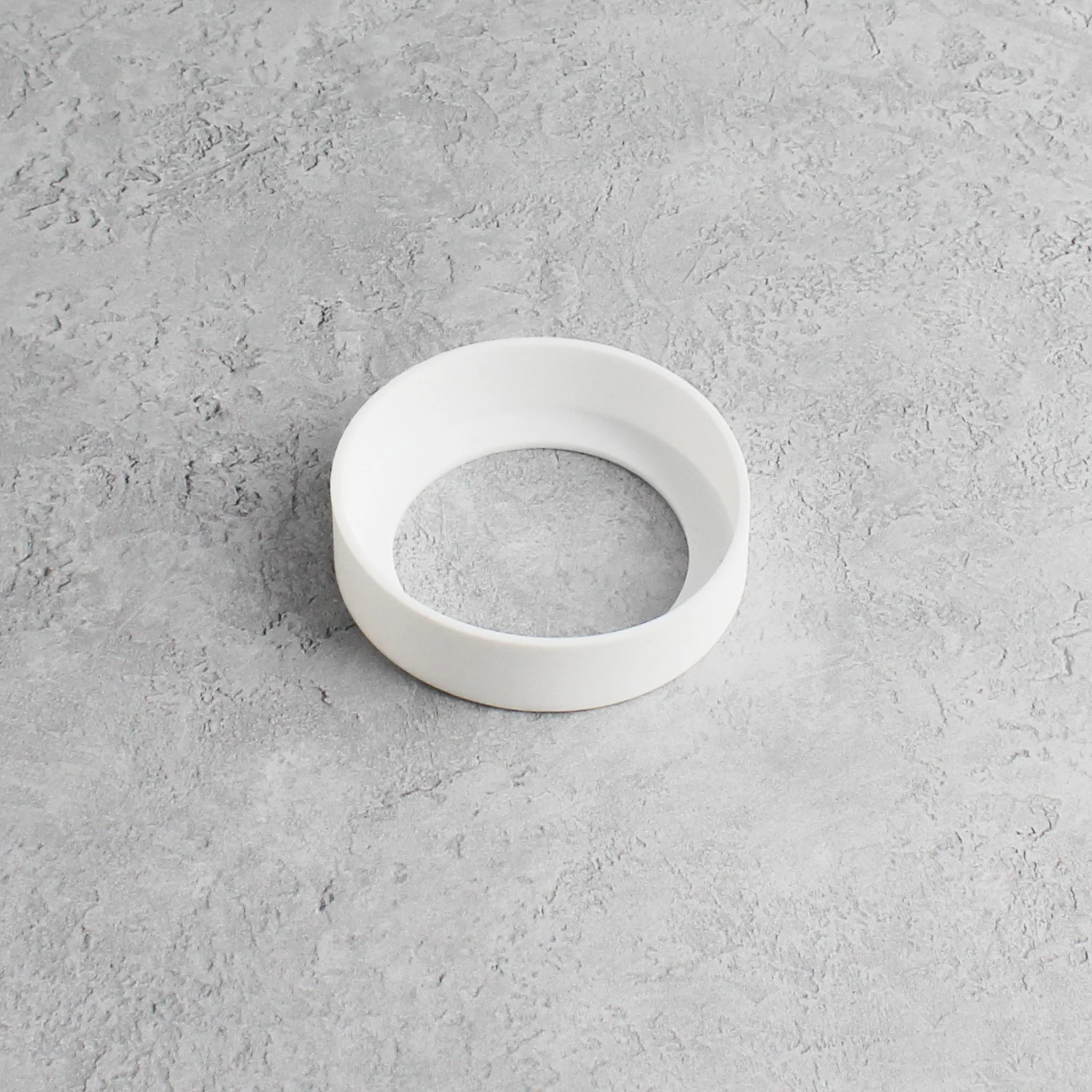 White Silicone Grips For Glass Bottles - Wholesale - Image 3